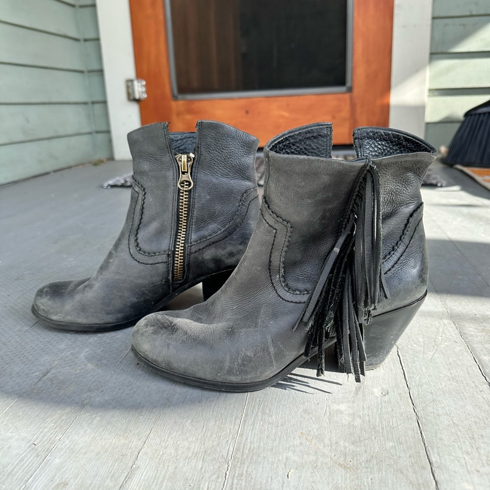 Leather fringe ankle western bootie